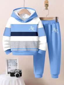 SHEIN 2 Stücke/Set Lässiger, stilvoller, klassischer Farbblock Loose Fit Hoodie Sweatshirt und Jogginghose Set für Kleine Jungen, geeignet für Herbst/Winter - Verschiedenfarbig - Übersicht 2
