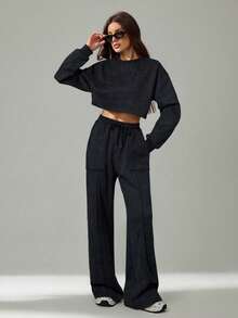 SHEIN Tall 春夏新品音乐节、复活节、纳什维尔、生日派对、毕业典礼、学生休闲装、日常外出、多功能、休闲、度假、邮轮、海滩、日光浴、街头服饰、雪花印花、宽松运动服、2 件套 - 黑色 - 查看 3