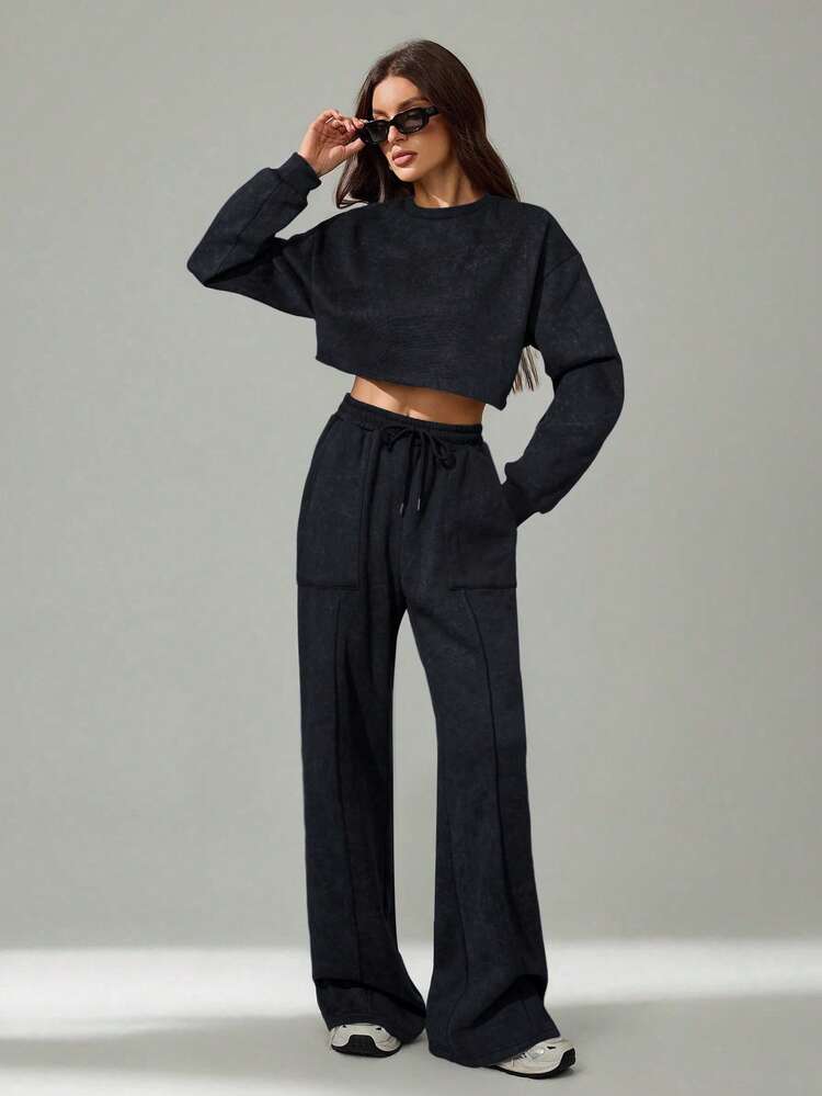 SHEIN Tall 春夏新品音乐节、复活节、纳什维尔、生日派对、毕业典礼、学生休闲装、日常外出、多功能、休闲、度假、邮轮、海滩、日光浴、街头服饰、雪花印花、宽松运动服、2 件套 - 黑色 - 查看 3
