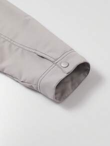 Manfinity Homme Áo khoác nam trơn màu cài nút có túi nắp, mùa thu - Màu be - Xem 4