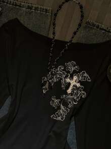 SHEIN EZwear Cross Print Pattern Autumn New Loose Batwing Sleeve Asymmetrical Shoulder Rolled Hem Sexy Women Pullover T-Shirt Graphic - Black - View 3