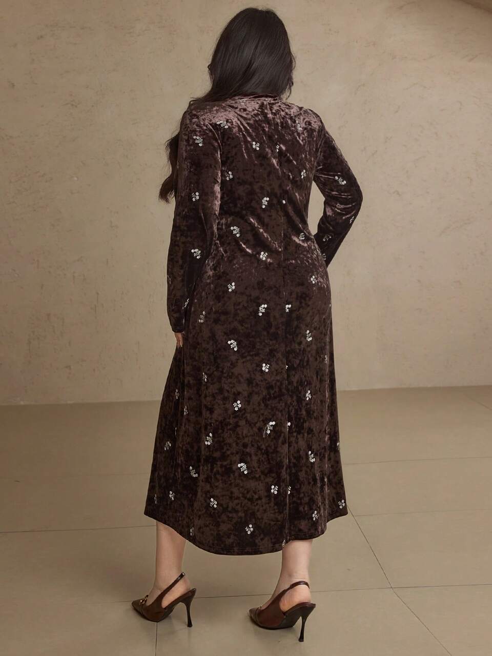 Dazy Plus Plus Size Women Floral Velvet Turtleneck Bodycon Party Dress, Autumn/Winter Carnival Dress
