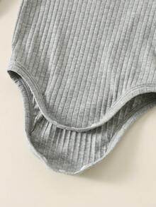 SHEIN 3 件套新生婴儿男孩/女孩幼儿厚实保暖纯色高领长袖连体衣和裤子套装，舒适、百搭、时尚、休闲，适合室内、户外、日常穿着、运动、玩耍、派对、摄影、秋冬季度假 - 彩色 - 查看 7