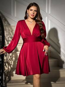 Reflora 大码女式纯色深V领灯笼袖褶饰性感连衣裙 - 紅色 - 查看 8