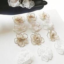 10片金色和白色小花瓣婚纱礼服缝制贴片，服装装饰