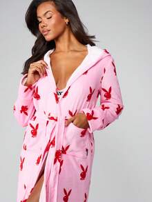 Missguided x Playboy Christmas Christmas Bunny Print Long Robe With Belt - Multicolor - View 3