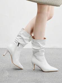 CUCCOO BIZCHIC 女士尖头细高跟白色时尚一脚蹬褶皱绒面中筒靴 - 白色 - 查看 5