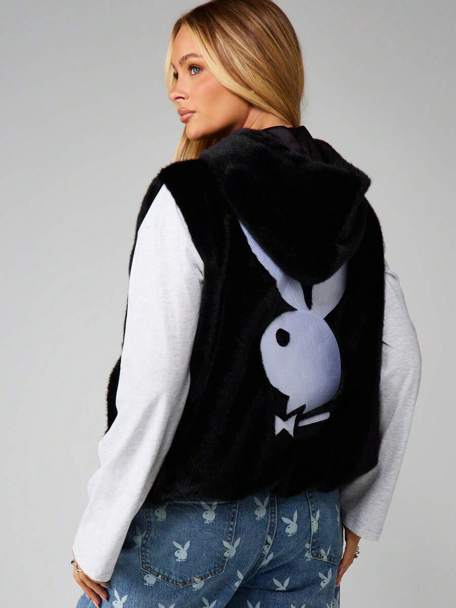 Missguided x Playboy 仿皮草连帽背心，饰有兔子标志，适合冬季分层穿着和休闲街头服饰 - 黑色 - 查看 1