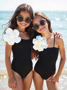 Emery Rose Kids Emery Rose Kids 年轻女孩修身休闲简约舒适连体泳衣，撞色 3D 花卉装饰，热带海滩碎花印花蝴蝶结装饰连体泳衣，适合夏季海滩度假、妈妈和女儿及姐妹同款风格搭配、家庭度假、假期