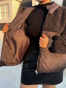 Dazy Plus Abrigo acolchado y forrado térmicamente con capucha y bloques de color, de estilo casual y fashionable, tallas grandes para mujer, otoño/invierno - Marrón - Ver 7