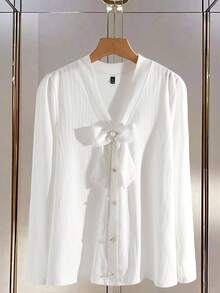 SHEIN Tall CURVE 大码女式休闲优雅珍珠纽扣罗纹开衫T恤，秋冬 - 白色 - 查看 1