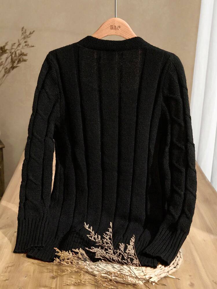 ケーブルニット 2つポケット ボタン前開き カーディガン、長袖トップス