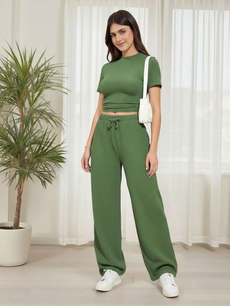 Set de 2 piezas para adolescente: Camiseta de manga corta con cuello alto de tela texturizada + Pantalón largo informal - Verde Oliva - Ver 1