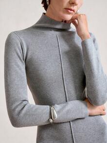 SHEIN Stylify 秋冬高领修身紧身中长连衣裙，优雅设计，长袖，针织长裙，适合高个子女性 - 淺灰色 - 查看 4