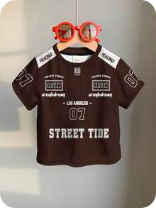 SHEIN 男婴休闲简约字母印花圆领短袖宽松T恤，适合夏季婴幼儿街头穿着，男婴棕色T恤，男婴赛车T恤，男婴图案T恤 - 彩色 - 查看 3