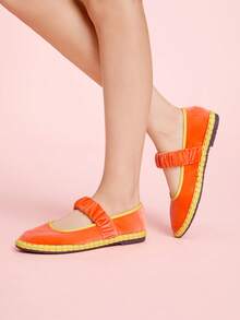 CUCCOO DOLLMOD 女式亮橙色优雅天鹅绒经典舒适天鹅绒褶皱弹力玛丽珍平底鞋 - 亮橙色 - 查看 4