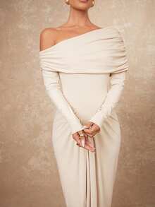 Lumalex 女式斜领露肩褶饰长袖修身腰连衣裙 - 杏色 - 查看 10