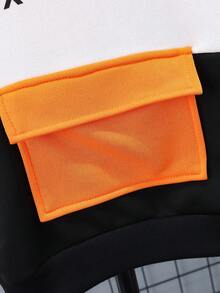 Bộ 2 áo hoodie kẻ sọc túi chữ dễ thương và cá tính cho bé trai, phù hợp mặc hàng ngày, đi học, đi chơi, chơi thể thao, mùa xuân và mùa thu. Cung cấp nhiều lựa chọn phù hợp cho bé trai, tăng thêm sự đa dạng trong cách kết hợp trang phục. Thiết kế tổng thể đơn giản và phóng khoáng, thoải mái và thời trang khi mặc. Bộ hoodie này sẽ mang đến cho bé trai cảm giác thoải mái và thể hiện phong cách giản dị, sang trọng. Bộ đồ trẻ em này sẽ trở thành một lựa chọn thiết thực và phong cách trong tủ đồ của bé trai. - Nhiều màu - Xem 6