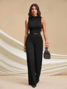 SHEIN Tall Bộ đồ liền thân không tay nhún bèo thanh lịch, màu đen trơn, gợi cảm và duyên dáng, thích hợp mặc hàng ngày, hẹn hò, đi chơi, tiệc tùng, trang phục đi chơi, bộ đồ liền thân ống rộng bất đối xứng, thích hợp mặc ngày lễ tình nhân, mặc hàng ngày, cỡ cao, dài hơn - màu đen - Xem 7