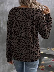 New Arrival Women's Fashion Leopard Print V-Neck Long Sleeve T-Shirt