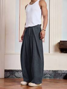 SWAVVY Quần vải nhung kẻ dáng rộng, thắt lưng xếp ly màu trơn cho nam - Xám - Xem 3
