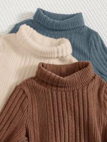 SHEIN 男婴保暖内衬高领长袖T恤，舒适亲肤，百搭休闲日常时尚可爱上衣，适合室内、室外、日常穿着、运动、玩耍、派对、拍照、度假、返校、街头风、万圣节、秋冬季等场合。 - 彩色 - 查看 6