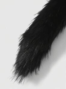 ROMWE 1pc Random Color Y2K Soft Fluffy Ombre Faux Fox/Wolf Tail Keychain, Vintage Grunge Goth Aesthetic, Suitable For Women, Girls, Girlfriends, Daily Wear, Holiday Gift - Multicolor - View 17