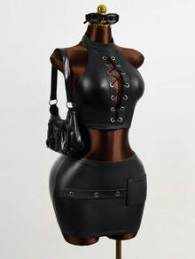 Mistrie Set de două piese pentru femei, culoare solidă, fără mâneci, cu guler înalt, sexy, punk, top scurt, decupat, fustă mini, cu nituri cu ochiuri și design cu șireturi, piele PU cu căptușeală termică subțire, și cool pentru streetwear, ținută de petrecere de Halloween, femei de toamnă, femei de iarnă.