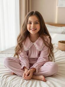 SHEIN Vintaside Kids 青少年女孩休闲蕾丝花边拼接领长袖上衣和裤子两件套睡衣套装 - 藕粉色 - 查看 8