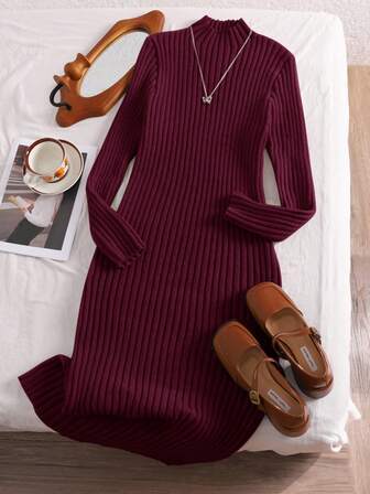 SHEIN Essnce Plus Size Stand Collar Figurnära Figurnära Avslappnad Bekväm Stretchig Tröjklänning