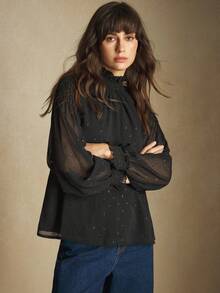 BizChic Áo kiểu tay phồng cổ cao màu đen mới mùa Thu/Đông 2025 với họa tiết thêu chỉ kim loại, thanh lịch, phù hợp cho công sở, đi làm hàng ngày, lãng mạn, phong cách thập niên 90, Giáng sinh và Năm mới. Thích hợp cho Lễ Tạ ơn, tiệc tùng, đi biển, lễ tốt nghiệp, kỳ nghỉ, dự đám cưới, tiếp khách, hẹn hò, tiệc tùng, buổi hòa nhạc, bữa ăn sáng muộn, sân bay. - màu đen - Xem 5