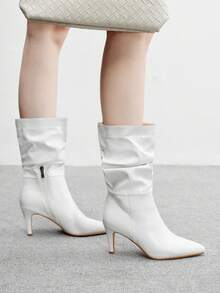 CUCCOO BIZCHIC 女士尖头细高跟白色时尚一脚蹬褶皱绒面中筒靴 - 白色 - 查看 3