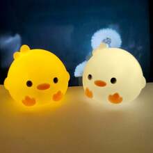 Cute Cartoon Shaped LED Night Light, Battery Powered Portable Mini Emergency Lamp, Bedroom Bedside Atmosphere Light, Perfect Gift For Friends, Family, And Students