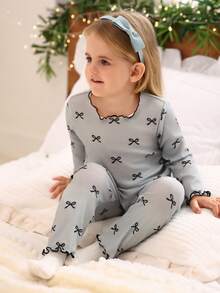 SHEIN 2pcs/Set Baby Girl Infant Toddler 0-3Y New Cute Sweet Casual Daily Graphic Bow Ribbed Knit Round Neck Long Sleeve Fitted Tee And Slim Fit Pants Set, Suitable For Home Wear