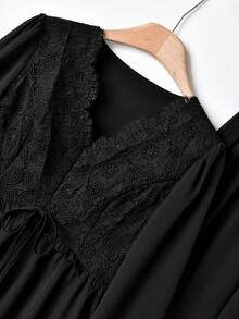 Rusticease 女式撞色蕾丝前领带灯笼袖衬衫和阔腿裤休闲两件套 - 黑色 - 查看 3