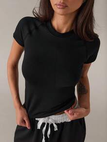 SHEIN BAE Casual Solid Color Seamless Short Sleeve Sport T-Shirt Compression Shirt Fitted Shirt Gym Women Shirts - Black - View 1
