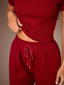 SHEIN 1 Set Solid Color Short Sleeve Top And Pants Casual Outfit Pajama Sets For Women Round Neck Women Lounge Sets Red Pajamas For Women Women Lounge Sets Two Pieces Lounge Set - Burgundy - View 6