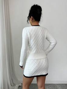 SHEIN Elenzya 2件套V领纽扣针织长袖上衣和裙子套装，秋冬 - 黑與白 - 查看 2