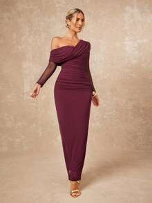 Lumalex VITNOS 秋冬简约复古闪亮假日派对装扮，适合锐舞节、郊游、游泳度假、波西米亚风等各种场合，包括户外婚礼、宴会、成人礼、海滩、海边等。这款波西米亚风连衣裙优雅别致，适合冬季海滩度假、复活节、户外婚礼派对、成人礼、返校派对等各种场合。另有安哥拉红网纱单肩褶皱修身连衣裙、单肩连衣裙、单袖连衣裙、酒红色连衣裙、垂褶连衣裙等款式，适合优雅的女士连衣裙、舞会礼服和婚礼宾客穿着。 - 酒紅色 - 查看 9