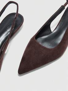 CUCCOO BIZCHIC 女士新款方扣尖头低跟平跟奇特鞋跟通勤风格百搭舒适巧克力棕色亮面皮革一脚蹬平底鞋，适合工作和休闲穿着 - 棕色 - 查看 7