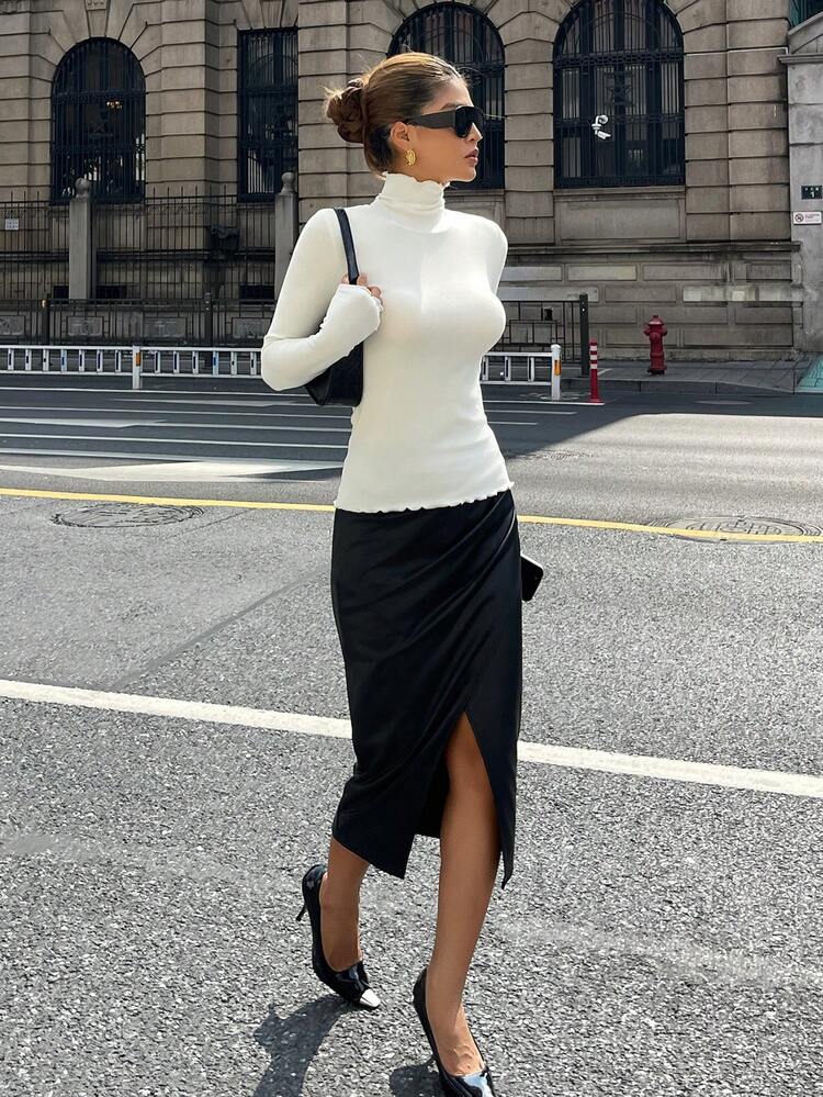 Women's Solid Color Turtleneck Long Sleeve Fitted Casual Versatile T-Shirt