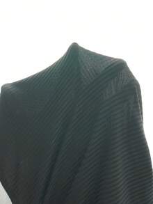 SHEIN CURVE+ Plus Size Monochrome Patchwork Minimalist Commuter Shirt, Autumn/Winter - Black and White - View 5