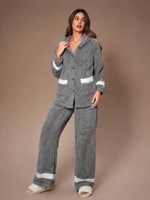 Lazeform Bộ đồ ngủ nữ vải Jacquard hai túi chắp vá màu tương phản, áo trùm đầu và quần dài, quần áo mùa đông, bộ đồ ngủ bông màu xám ấm áp, bộ đồ ngủ len bông cho nữ - Xám - Xem 4