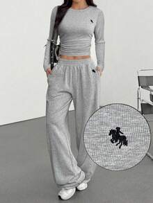 Muchica 秋季女士休闲刺绣细节上衣和裤子两件套 - 灰色 - 查看 3