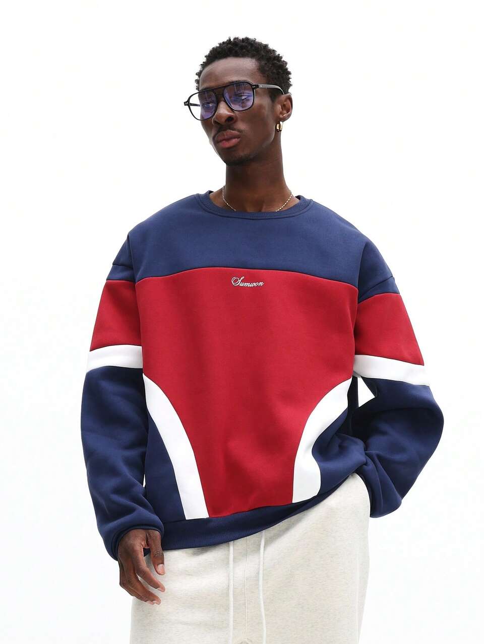 Sweatshirt mit Rundhalsausschnitt und Colorblock-Muster