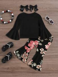 SHEIN Baby Girl Bell Sleeve Long Sleeve Top With Flared Floral Pants 2 Pieces Set Black Baby Girls Sets Baby Bell Bottom Outfit Flower Two Piece Set Toddler Girls Outfit Sets 12 Baby Clothes Girl Flounce Sleeve Toddler Girl Clothes Blackcozy Fall & Winter Styles