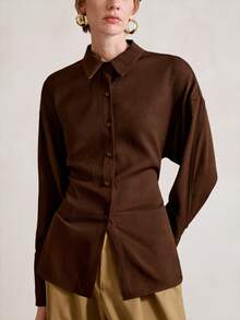 SHEIN Stylify Chemise pour femmes style lin, col chemise, fermeture par boutons devant, froncé à la taille, ourlet fendu, manches longues avec épaules tombantes, cordon de serrage à la taille, élégant style vintage français pour le bureau ou la tenue décontractée, polyvalente pour l'automne/hiver