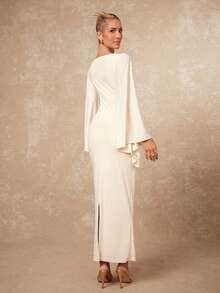 Lumalex Đầm ôm sát cơ thể không đối xứng tay áo rộng, cổ thuyền, trang trí kim loại nhún bèo dành cho nữ - Màu be - Xem 3