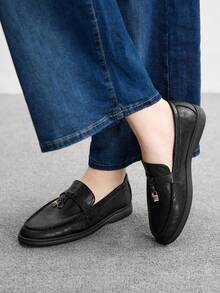 CUCCOO BIZCHIC 女士时尚黑色 PU 皮革舒适休闲乐福鞋，适合通勤、户外、购物、工作、日常穿着 - 黑色 - 查看 4