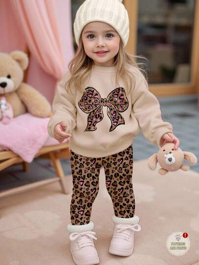 SHEIN Happikins 1 set babyflicka krämfärgad, söt leopardglitterrosettdesign tjock mjuk bekväm rund halsad långärmad tröja och leggings, lämplig för höst/vinter vardagskläder, mysig säsong, julstämning, höst- och vinterkläder, enkel komfort, höst- och vinterlager för flickor, snygga flickor, vardagskläder, babyflicka grafiska kläder, höst- och vinterkläder, chic höst, höst ny stil